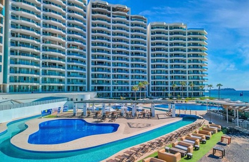 La Choya House | Oceanfront Wrap Around Balcony Presidential A701
