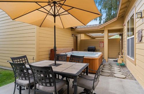 Southern Crossing House | Old Mill Proxi
