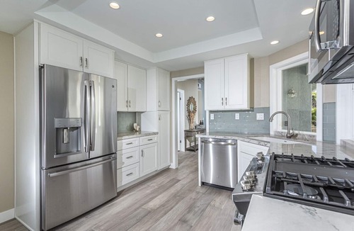 Aviara House | ~OPEN 8/16-18! Ocean View! Pool & Spa, Pets OK, Gated by Beach!~