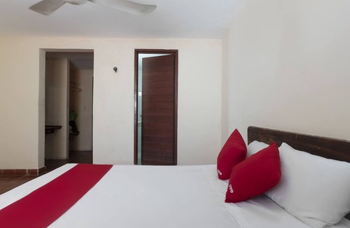 Hopelchen Hotel | OYO Hotel Los Arcos