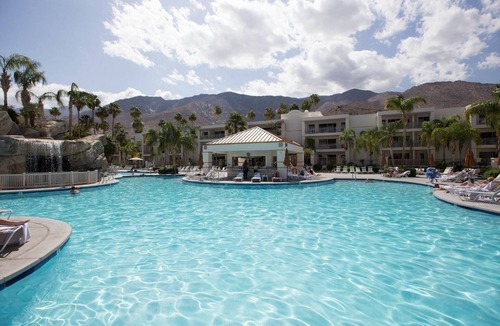 Canyon Corridor Villa | Palm Springs | Palm Springs Family Stay | Pool & Water Slide | 3BR Sleeps 10