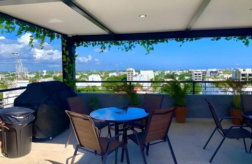 Luis Donaldo Colosio Apartment | Playa del Carmen 1BR | Rooftop Pool & Gym