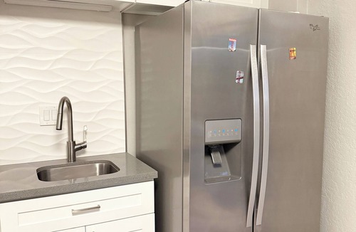 East Palo Alto Apartment | Private 2BR Suite Near Stanford & Meta Parking Quiet & Safe