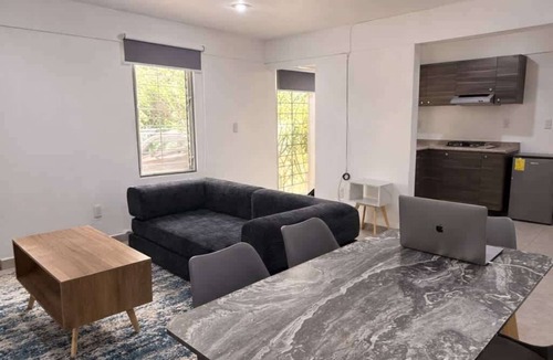 Providencia Apartment | Private Apartment, Milan Providencia