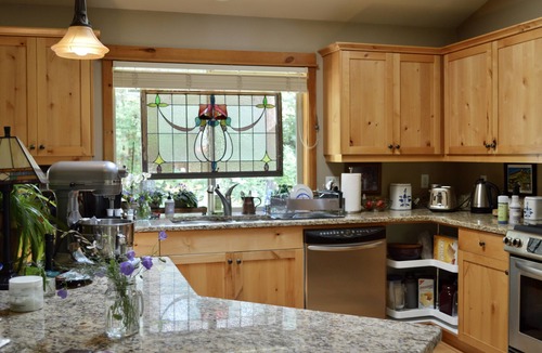 Southwest Bend House | Private Room in shared home next to the Deschutes River Trail