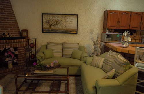 San Agustin Villa | Private Villa in Guadalajara with swimming pool inside safe gated community