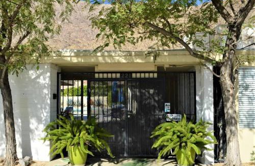 Historic Tennis Club House | PS Downtown Condominium