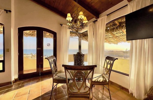 Playas de Rosarito Apartment | Puerto Nuevo Surf Villa del Mar 2BR with pool