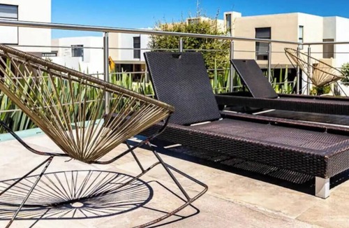 El Marques House | Quartz House