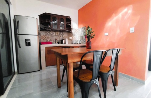 Valladolid House | Quiet Colonial Home Near Downtown, Casa Solecito.