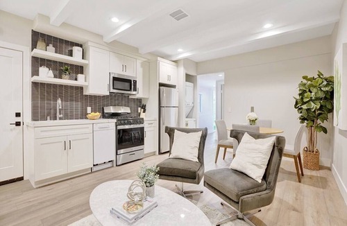 Fullerton House | Remodeled 2BR · 5 Mi to Disneyland · Fenced Yard
