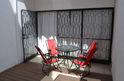 FERROCARRIL House | Renovated 5 Element house with small pool 15 minutes from downtown Oaxaca