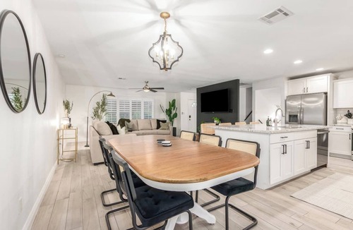 Park Scottsdale One House | Rose Haven - Old Town, Heated Pool, Spa, Game Room