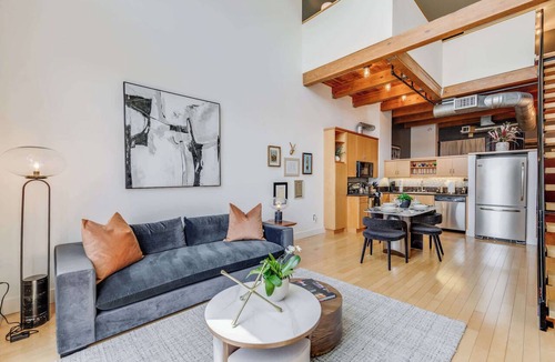 San Jose Condo | Santana Row Properties #9 - Silicon Valley Getaway: Escape the Ordinary!