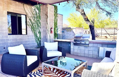 North Scottsdale House | Scottsdale Desert Dreams, 3 king en-suites, 1 acre, custom home