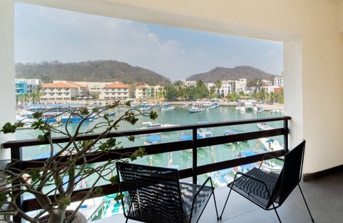 Santa Maria Huatulco Condo | Seaside Location: Beach & Marina Views Family size, 2 decks & Private Elevator!