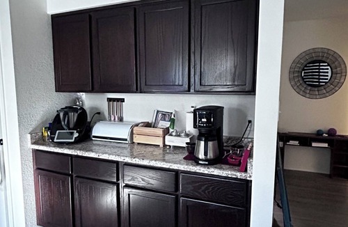 Yuma House | SLEEP UP to 10 in a beautiful Fully furnished House near Foothills!