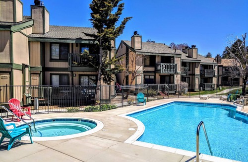 Boulder Bay House | Snow Ridge Condo - Lakefront Complex, Walk to Lake, Heated Pool