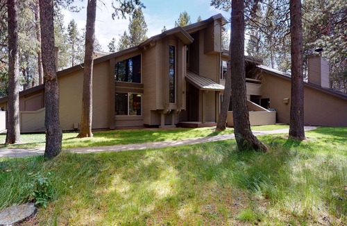 Tennis Village Condo | Spa-Side Escape with Access to Exclusive Golf