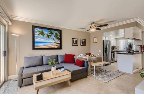 East Side Costa Mesa House | Spacious 3BR- Yard - BBQ - Parking