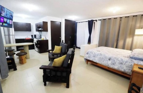 Residencial La Luz Apartment | Spacious and quiet apartment PKG free of charge