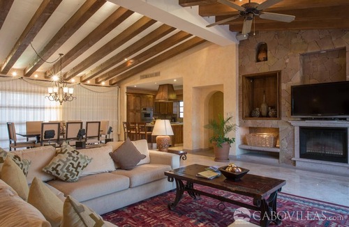 El Medano Ejidal Resort | Spend Thanksgiving in Luxury: 3Bd Presidential Penthouse on Cabo's Medano Beach
