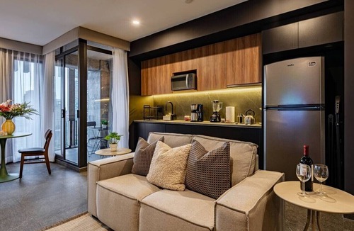 Cuauhtemoc Apartment | Stay Together: 3 Apts, Rooftop & Gym Near Reforma