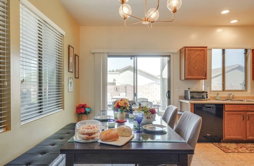 Green Valley House | Step-Free Sahuarita Retreat! Patio + Pool Access