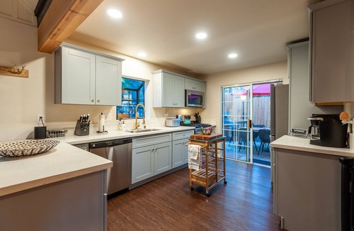 Twin Peaks Cabin | Summer Escape Near Lake Arrowhead Village
