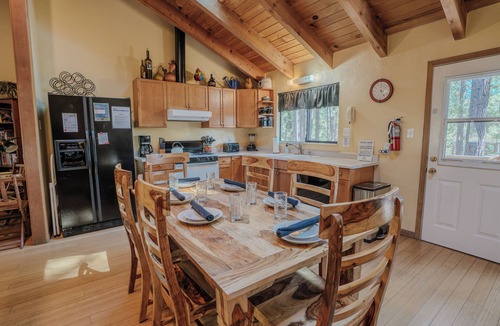 Lake Forest House | Sunny and Spacious, Hot Tub, Walk to Lake, Bike Path. Panorama Place By Tahoe Time VR