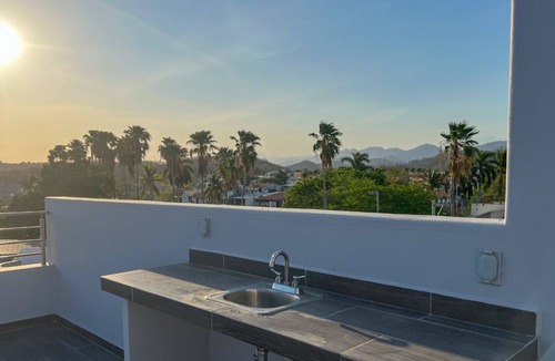 L Apartment | Sunset View Penthouse.