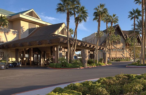 Las Vegas Resort | Tahiti Village, Las Vegas,1 BEDROOM MOOREA SUITE 4 NIGHTS June 21st to June 25th