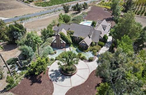 Temecula House | Temecula Romantic Tudor Estate In The Heart Of Wine Country