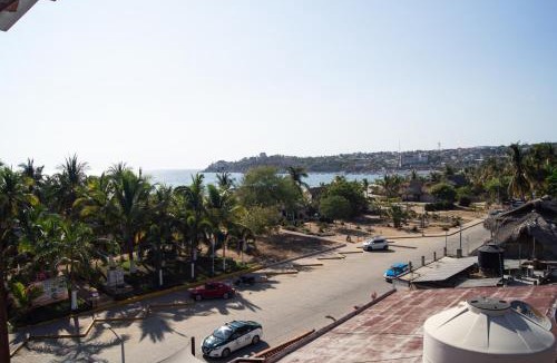Brisas de Zicatela Hostel | TerraZica hostal