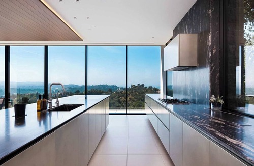 Hollywood Hills House | The Icon by Stay Awhile Villas