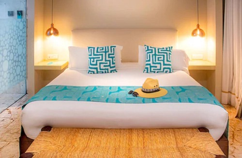Centro Hotel | The Palm at Playa