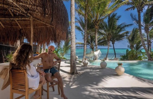 Soliman Bay Villa | The Residence: Private 3BR Beachfront Villa