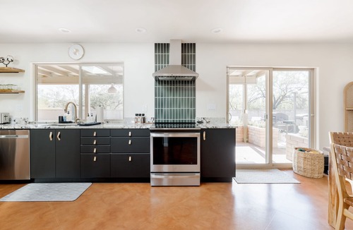 Casas Adobes West House | The Verde House by Vacay in Tucson - A Modern Desert Escape
