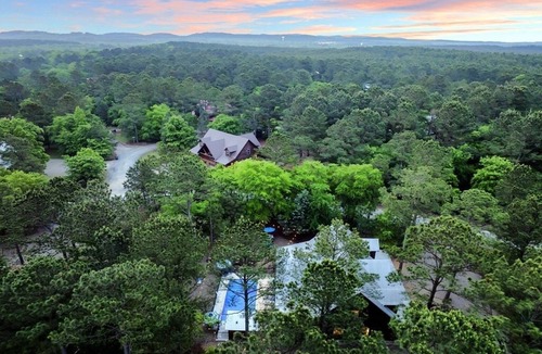 Hochatown Cabin | Timber Hills Lodge - Sleep 21 Seasonal Swimming Pool Play Set Pool Table