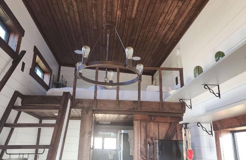 Picture Rocks Cottage | Tiny Home Retreat Among the Saguaros