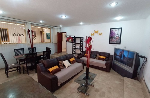 Toluca City-Centre House | Toluca Centrica House