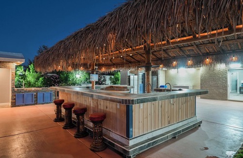 Enterprise House | Tropical Private Estate 8 Bdrm Resort Pool 5 Mins to the Strip Weddings