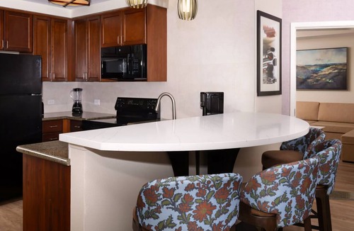 Las Vegas Resort | Ultimate Tahiti Village – Huge 2BR Apt with Balcony, Sleeps 8, Pool Oasis