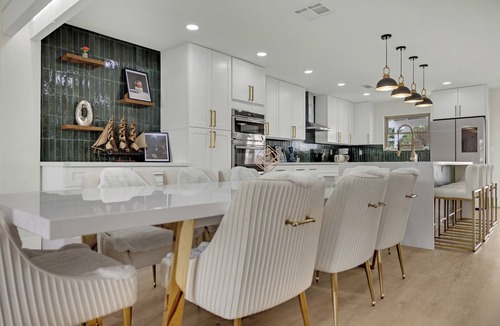 Enterprise House | Ultimate VEGAS home 5BR/4BA 3860sf- Pool & Casita
