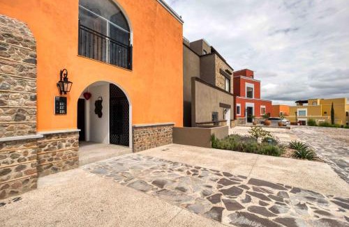 Zona Centro House | Villa 4BR en SMA, descubre la ciudad como un local