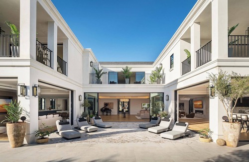 Beverly Hills Villa | Villa Royale by LuxJB 🏆 Beverly Hills Mansion 🏆 Pickleball & Basketball Court