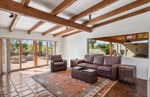 Carefree House | Vintage Classic Private Carefree Home
