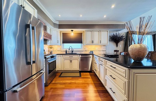Townsend's Inlet House | What a spot! South end residential street. ends at the bay!