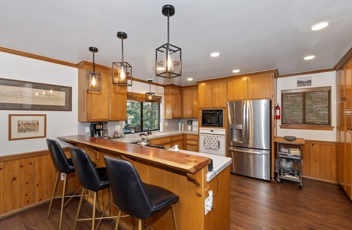 Blue Jay House | Woodland Retreat, Fireplace & Game Room