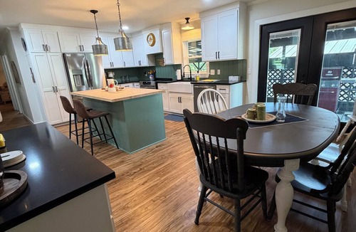 Canadian House | Your lakefront retreat with private boat slip, firepit and wildlife - Welcome!